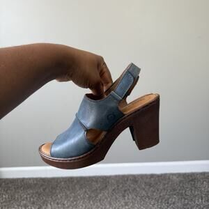 BORN WEKIVA Blue Leather Open Toe Slingback Pumps Sandals Block Heel Sz 7 Chunky